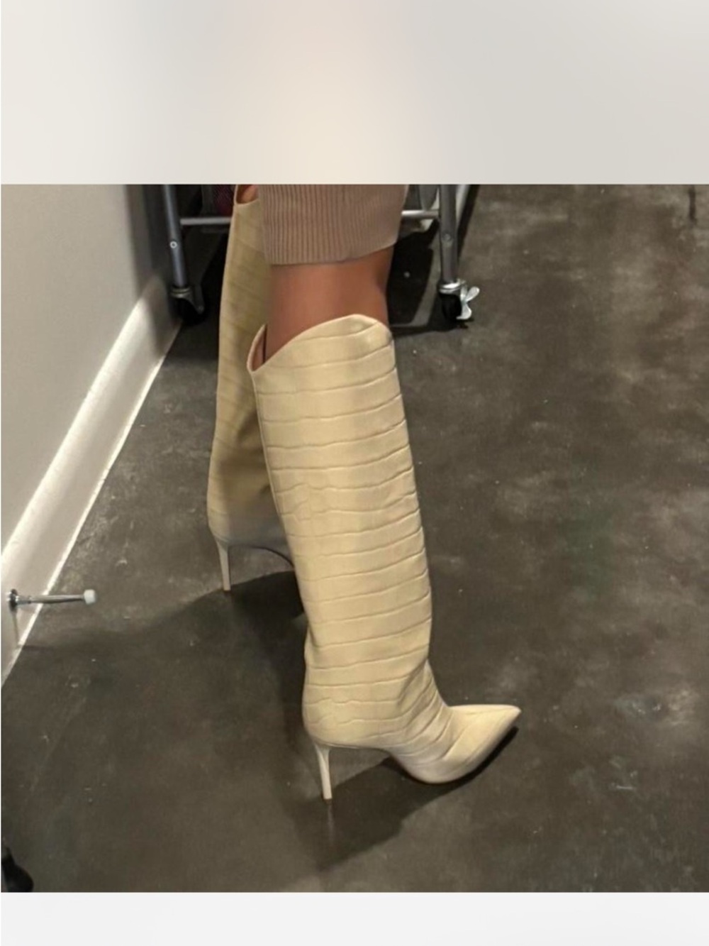 SCHUTZ Cream Croc-Embossed Knee-High Stiletto Boots